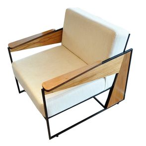 Poltrona Venom Assento Linho Bege Base Aco com Madeira Cor Mel - 47211