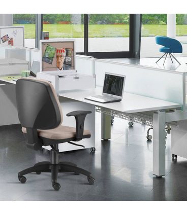 Cadeira Job com Bracos Assento Courino Base Rodizio Metalico Preto - 54577