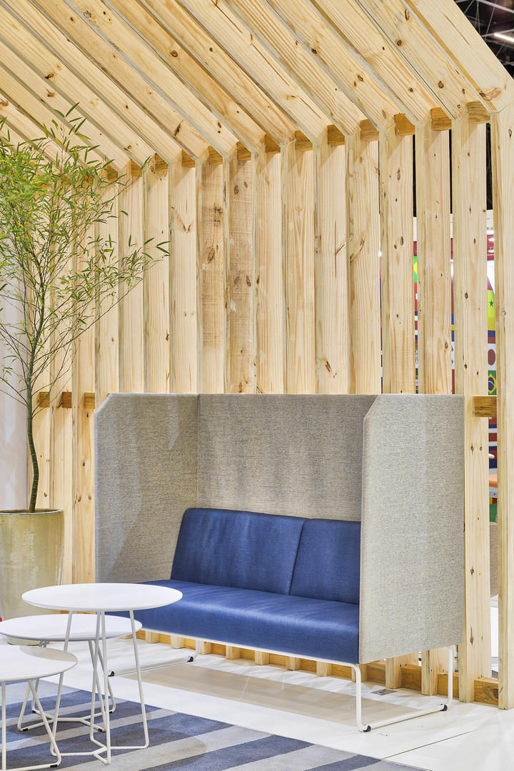 Sofa-Privativo-Pix-com-Divisoria-e-Assento-Crepe-Verde-Agua-Base-Aco-Preto---55082
