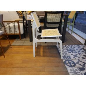 Cadeira Venus com Assento e Encosto Sextavado em Laca Cor Offwhite - 54691