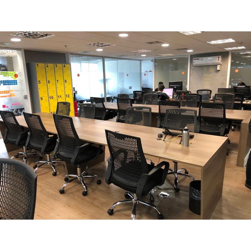 CadeiraOfficeBoltonPolipropilenoPretoBaseCromada58459