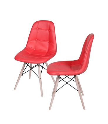 Kit com 2 Cadeiras Eames Botone na Cor Vermelha Base de Madeira - 64749