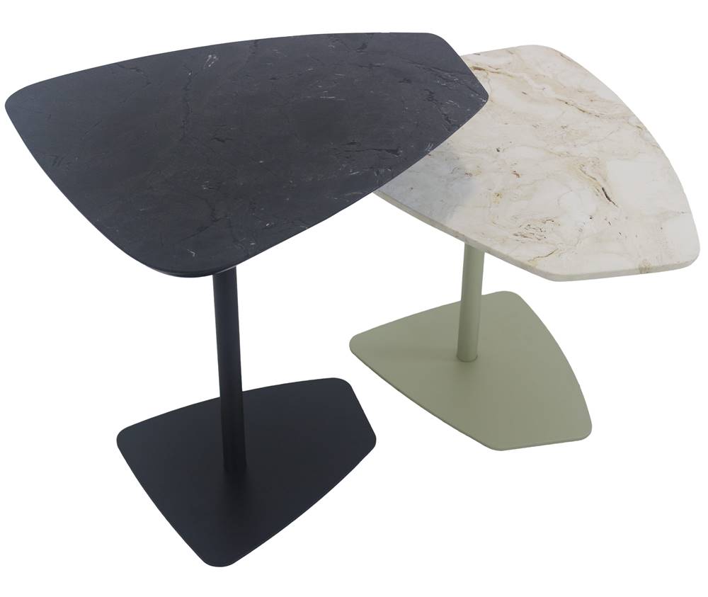 Conjunto-de-Mesa-Lateral-Klaus-Kourus-Preto-e-Travertino-Dourado---67807