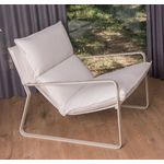 PoltronaMoonEstofadaCouroNaturalBrancoBasedeMetalBranco