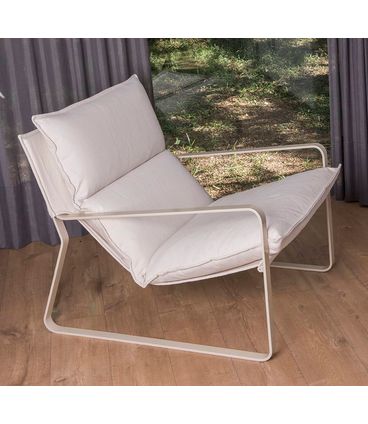 Poltrona Moon Estofada Couro Natural Branco Base de Metal Branco - 68351