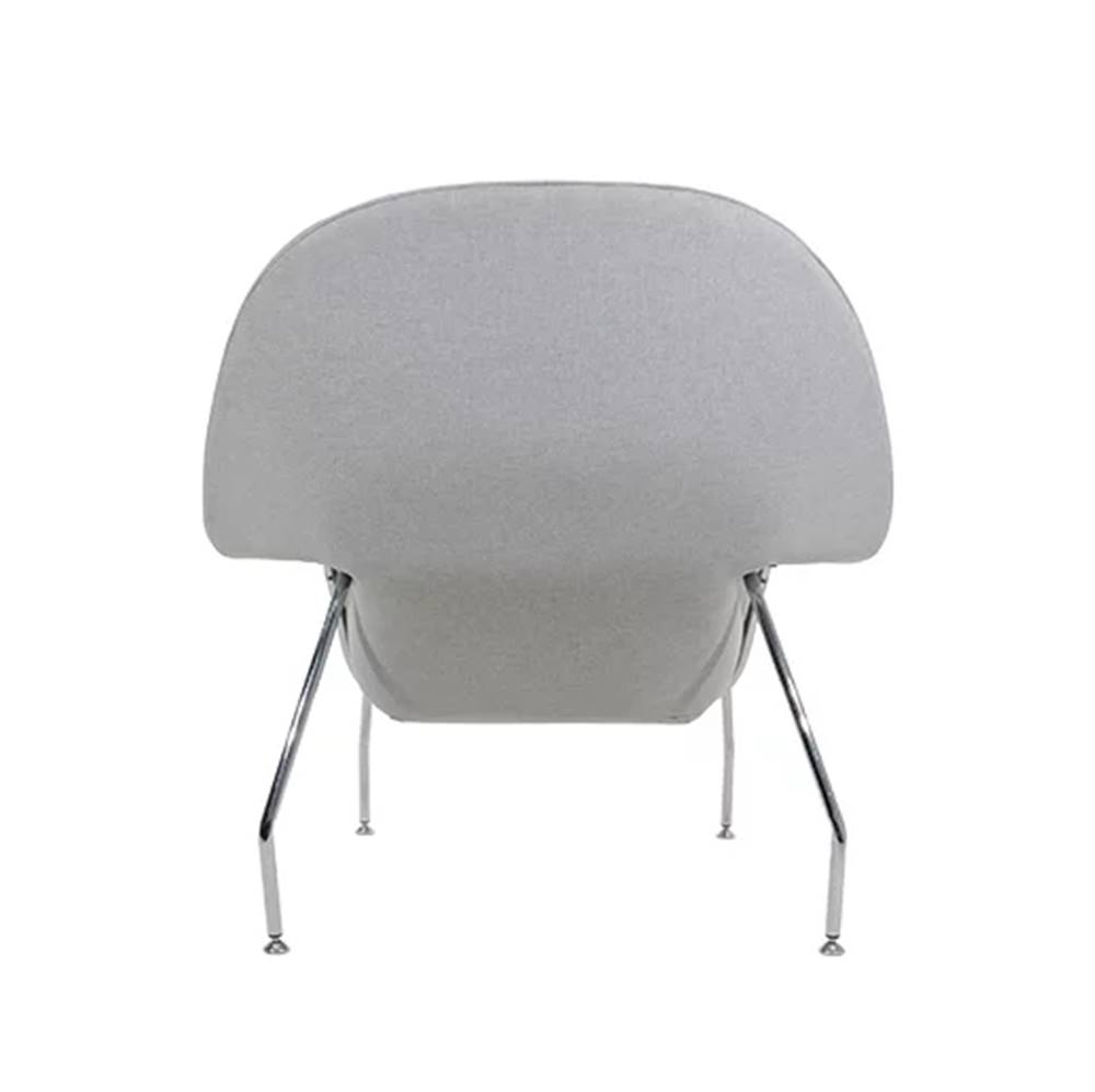 Poltrona com Puff Womb Saarinen Tecido Cinza Base Cromada - 69146