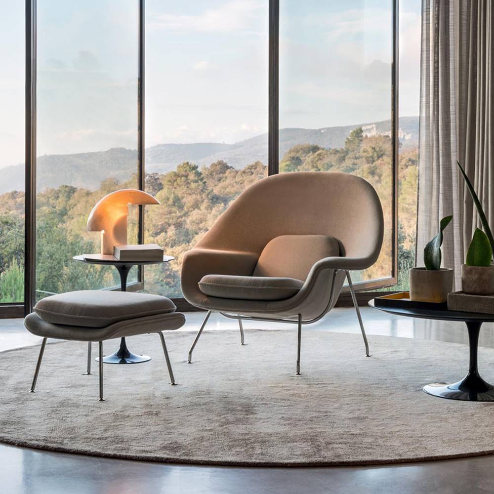 Poltrona-com-Puff-Womb-Saarinen-Tecido-Cinza-Base-Cromada---69146