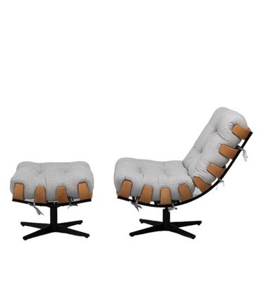 Poltrona + Puff Costela Linho Cinza com Base X Preta Estrutura Madeira Natural - 69169