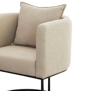 Poltrona Round Estofada Lona Cru Base Aço Carbono Preto - 69209