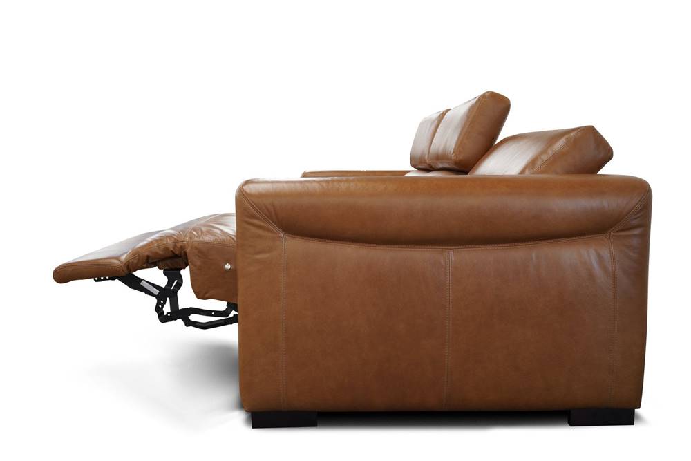 Sofa-Nirol-Reclinavel-Retratil-3-Lugares-Couro-Kamel-Pes-Em-Madeira-314cm---69574
