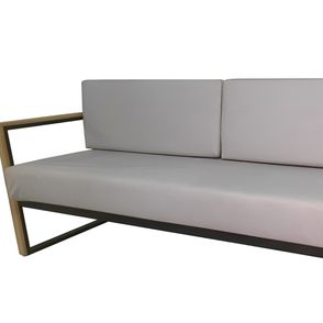 Sofa Sollo Estofado em Madeira de Eucalipto Mel 180 cm de largura - 70946