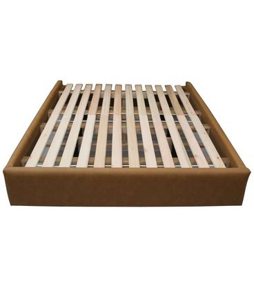 Cama Oslo em Tecido Caramelo para Colchão Queen 158cm - 70381