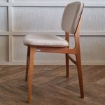 CadeiraMilaoAssentoMarfimcomBaseMadeiraCastanho72265