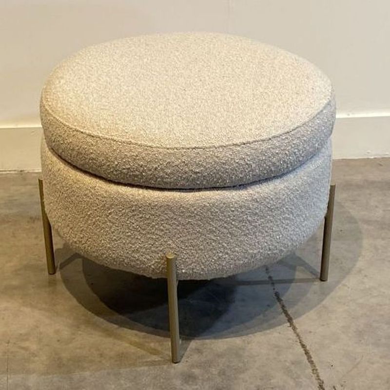 PuffSolisEstofadoTecidoCrucomPesChampanhe54cm72339