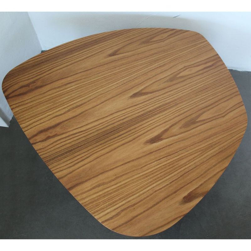 MesaCentroStoneAltaTampoAmendoaSuavecomBasePretoFosco90cm72360