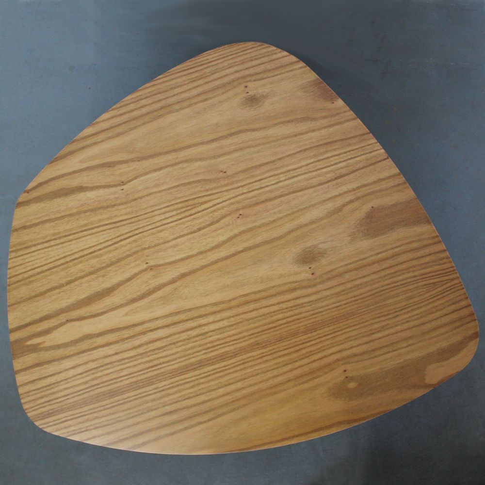 Mesa-Centro-Stone-Baixa-Tampo-Amendoa-Suave-com-Base-Preto-Fosco-68-cm---72361