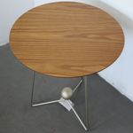 MesaLateralOrquideaAltaTampoLaminadoAmendoaSuaveBaseBronzeLight54cm72364