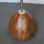 CabideiroEkkoEstruturaBronzeLightcomBaseAmendoaSuave165cm72367