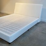 CamaImolacomCabeceiraemTecidoBrancoparaColchaoCasal140cm72560