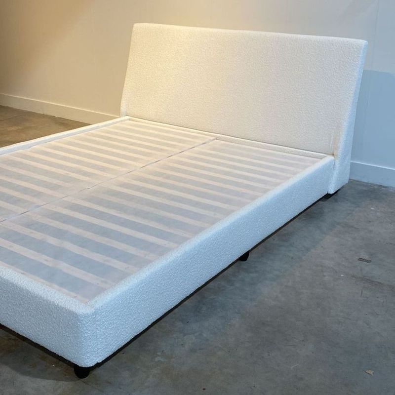 CamaImolacomCabeceiraemTecidoBrancoparaColchaoCasal140cm72560