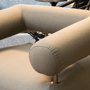 Poltrona Snap Estofada Tecido Trama Musgo Base Aco cor Bronze - 71353