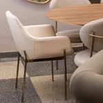 CadeiraJulinicomBracoAssentoTecidoCrucomPesAcoGolden71487