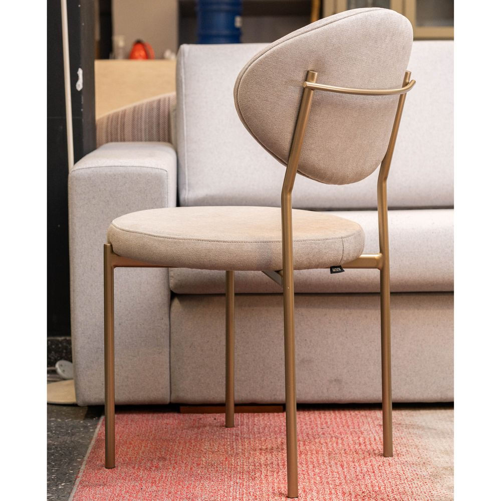 Cadeira-Choice-sem-Braco-Linho-Cinza-Claro-com-Base-Aco-Gold-Metalizado---71340