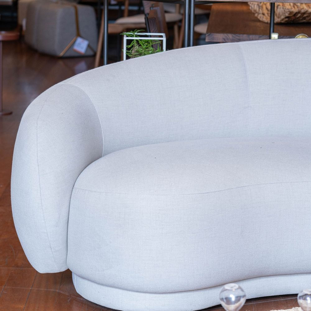 Sofa-Morrissay-3-Lugares-Linho-Bege-com-Estrutura-de-Eucalipto-230-cm---71311