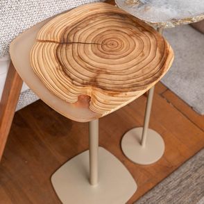 Mesa de Apoio Safira Baixa Tampo Resinwood Natural com Base Aco Champagne 55 - 72635