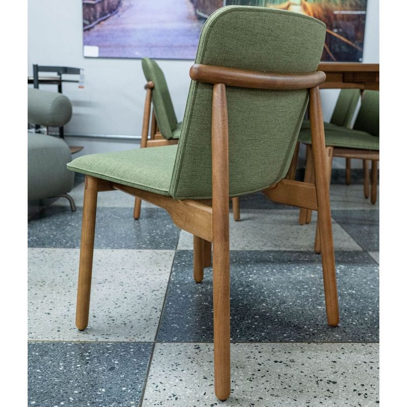 CadeiraGuanabaraAssentoTecidoVerdecomBaseMadeiraCastanho72455