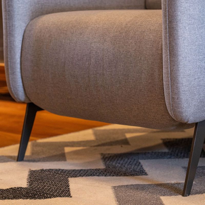 PoltronaAlfaReclinavelcorCinzaeDetalheLateralCourinocomPesChumbo70602