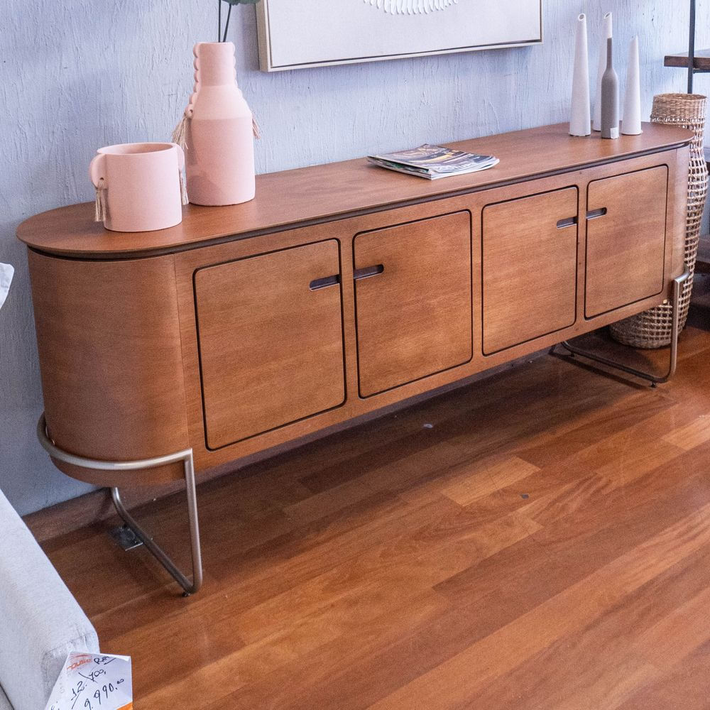Buffet-Curve-4-Portas-MDF-cor-Imbuia-Natural-e-Pes-Aco-cor-Ouro-200-cm---68239