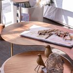 MesadeCentroLagunaTampoPauFerroNogueiracomPesAcoDourado135cm72830