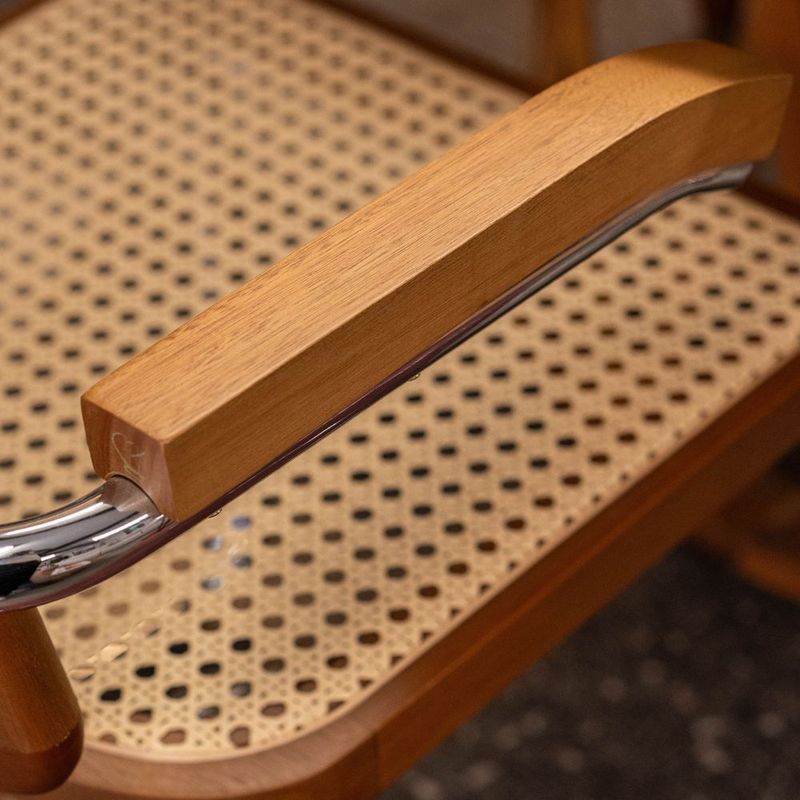 CadeiraCescacomBracoTelaSextavadaeBaseAcoCromado70893