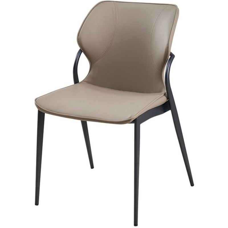 CadeiraMarcellaemCourinoFendicomBaseAcoPreto74470