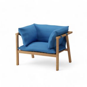 Poltrona Agni Estrutura Amêndoa Tecido Acquablock Azul - 77059
