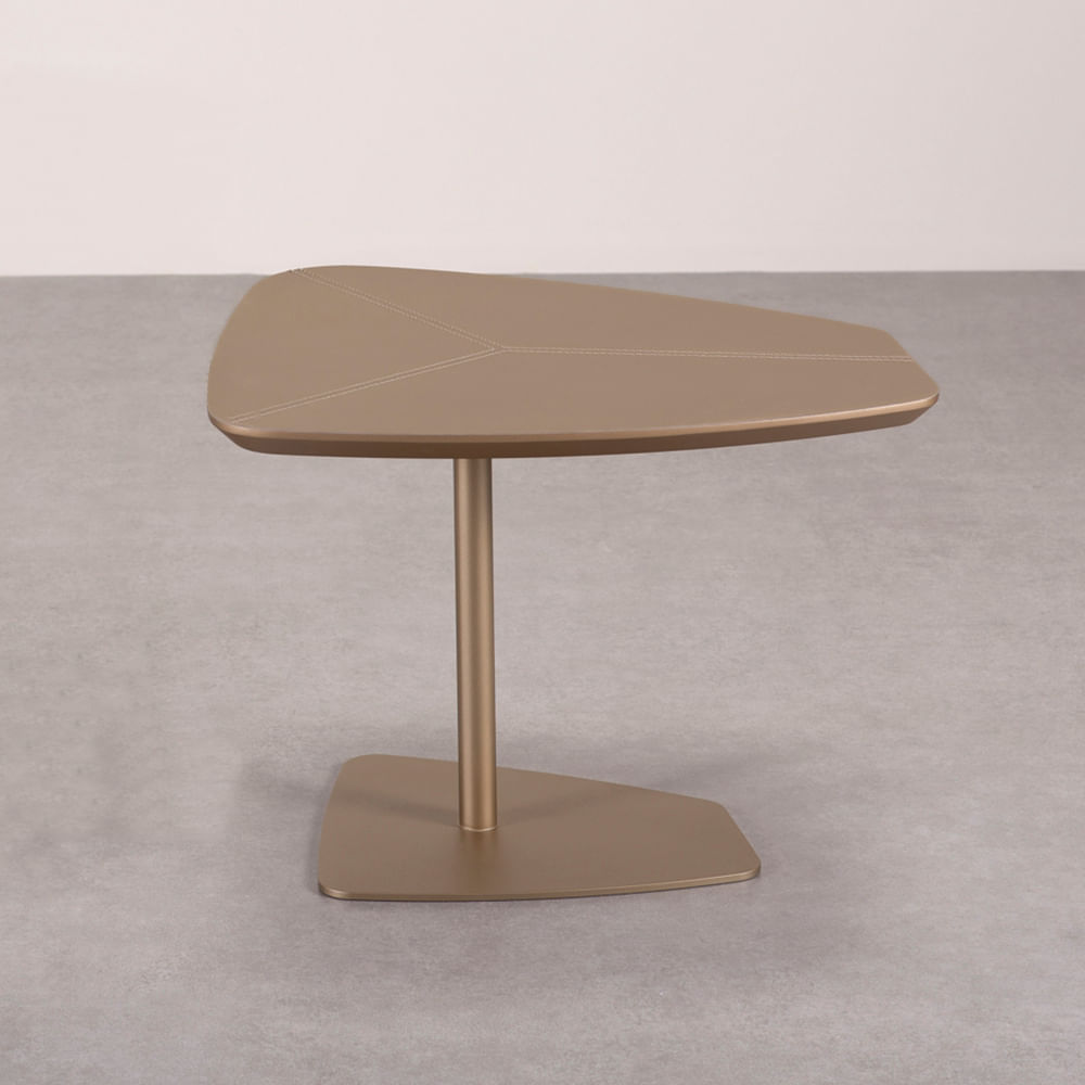 Mesa-Lateral-Pepper_Baixa-Recouro-fendi_Gold