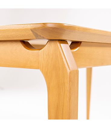 Mesa Retangular Argos Madeira Verniz Mel 160cm - 78543