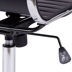 Cadeira Office Eames Baixa Corino Preto Rodízio Cromada - 14105